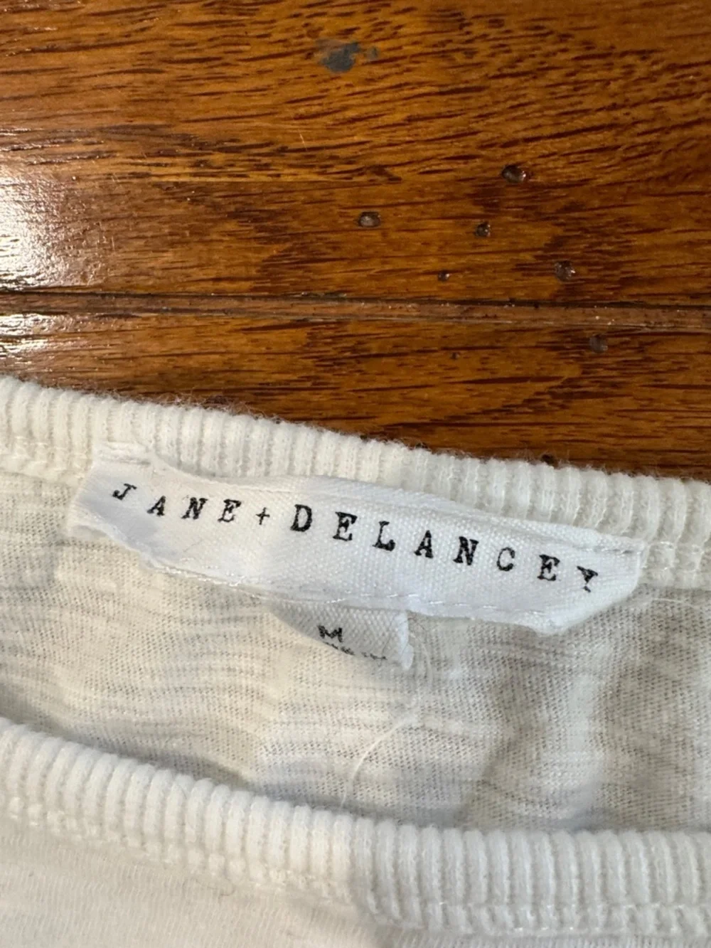 Jane and Delancey White Ruffle Sleeve Tee - Picture 4 of 4